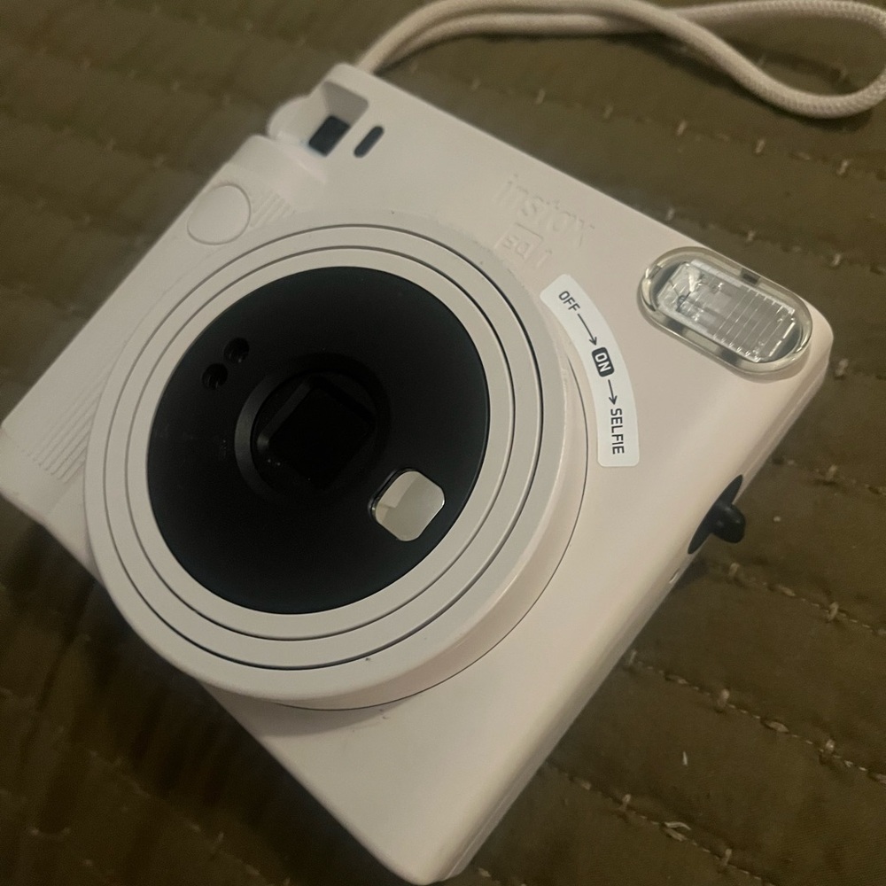 Instax Simulated Camera White and Black with Circular Lens